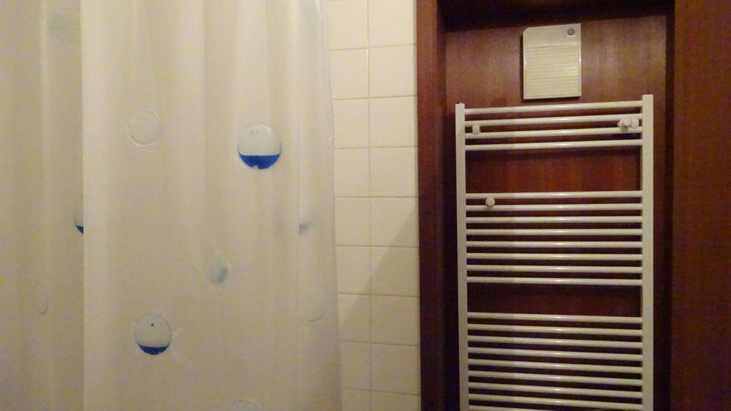 Guest Apartment Unterbach Ντίσελντορφ Δωμάτιο φωτογραφία