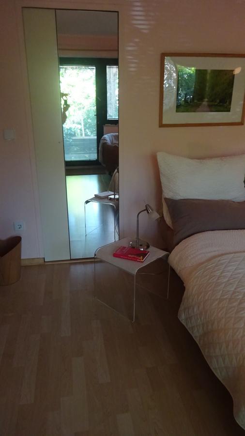 Guest Apartment Unterbach Ντίσελντορφ Εξωτερικό φωτογραφία